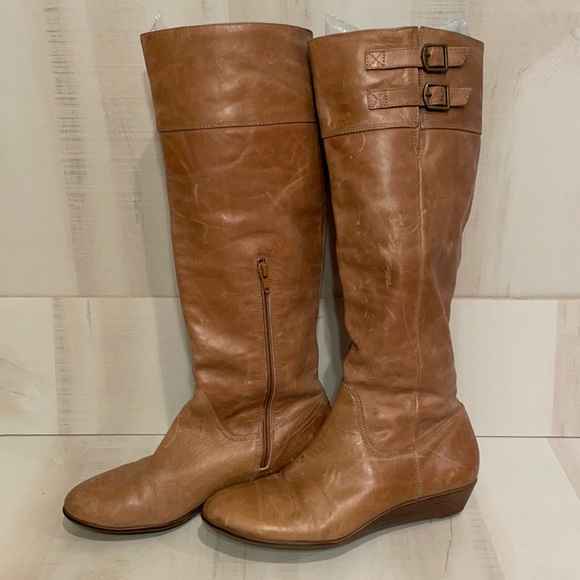 Arturo Chiang Shoes - Arturo Chiang Talise Boots Size 9